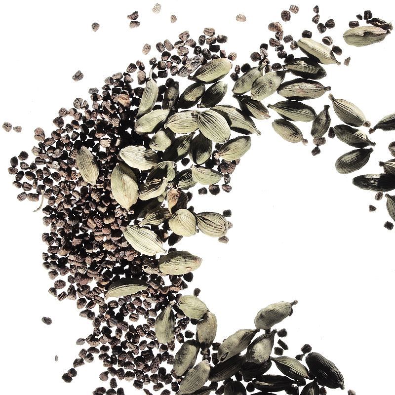 Kardamom grün mit Schale ganz G3